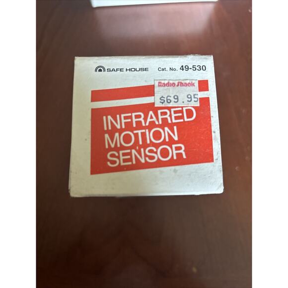 SAFE HOUSE INFRARED MOTION SENSOR PART NO.49-530 OAL 5" COVERS MAX RANGE 35" - Picture 8 of 8